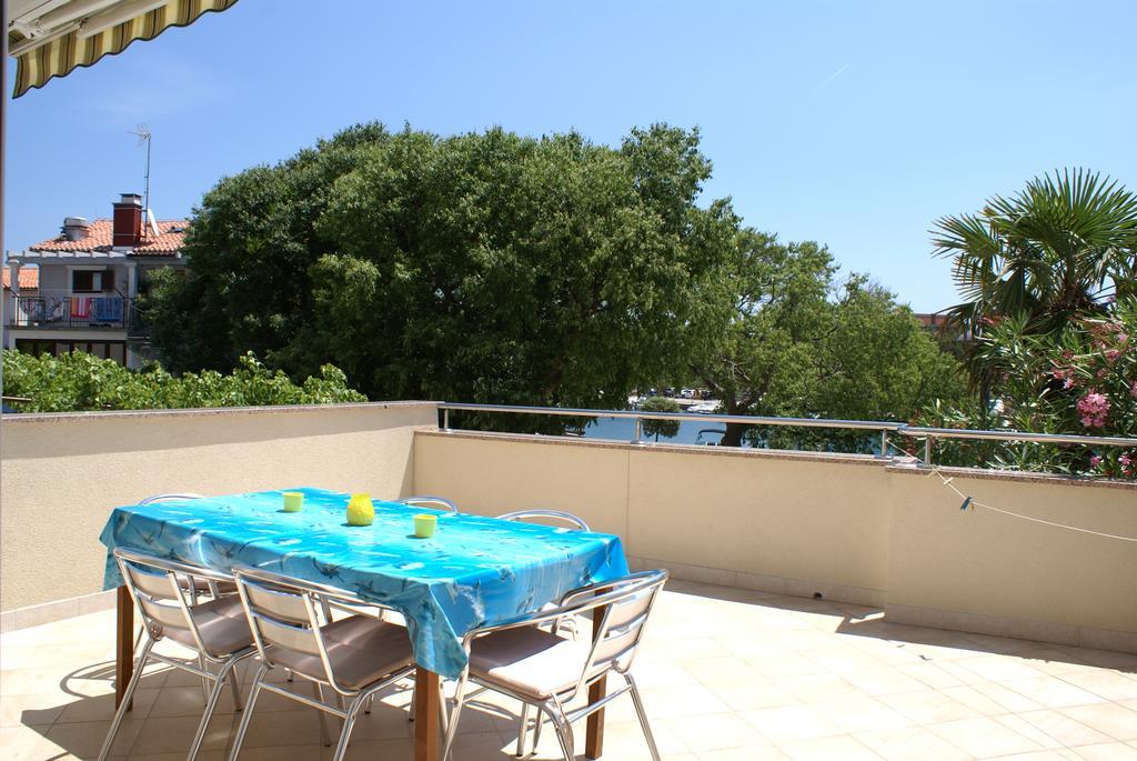 Apartment Adria Sun Porat  Exterior foto